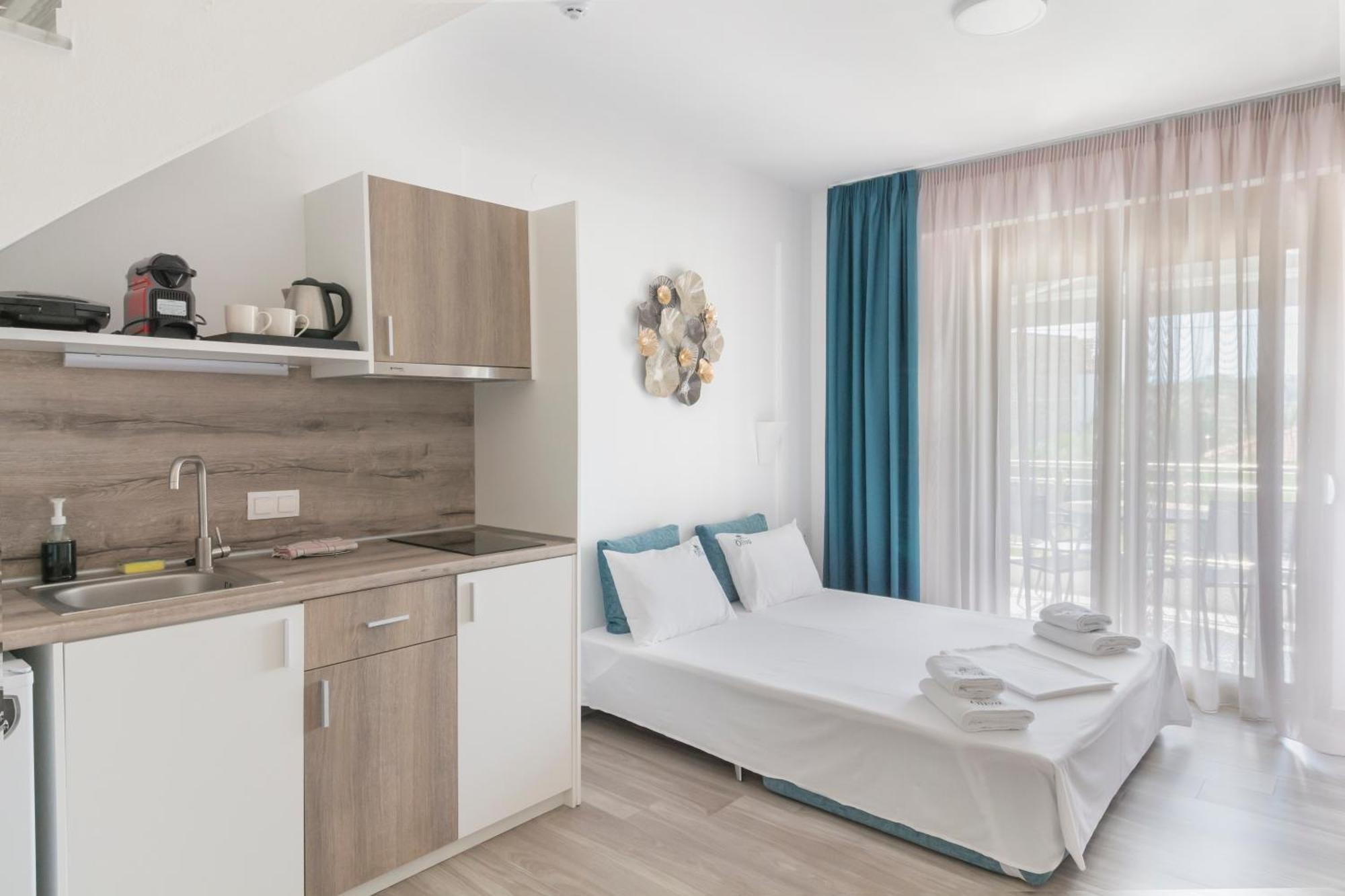 Oliva Suites Νικήτη Εξωτερικό φωτογραφία