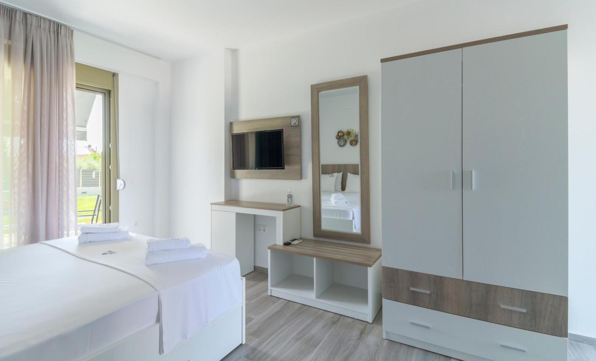 Oliva Suites Νικήτη Εξωτερικό φωτογραφία